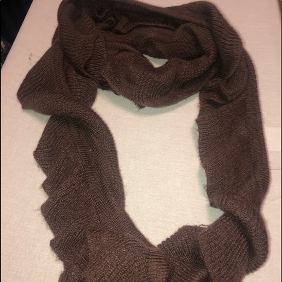 Simple brown scarf - Picture 1 of 2